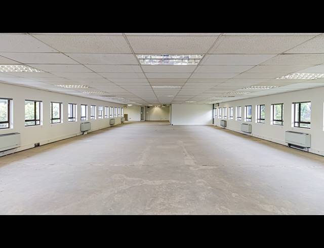312M² OFFICE TO LET IN HYDE PARK